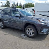 تويوتا راف 4 2024 xle رقم بغداد بسمي صور الحادث مع المنشور  ضرر خلفي ب...