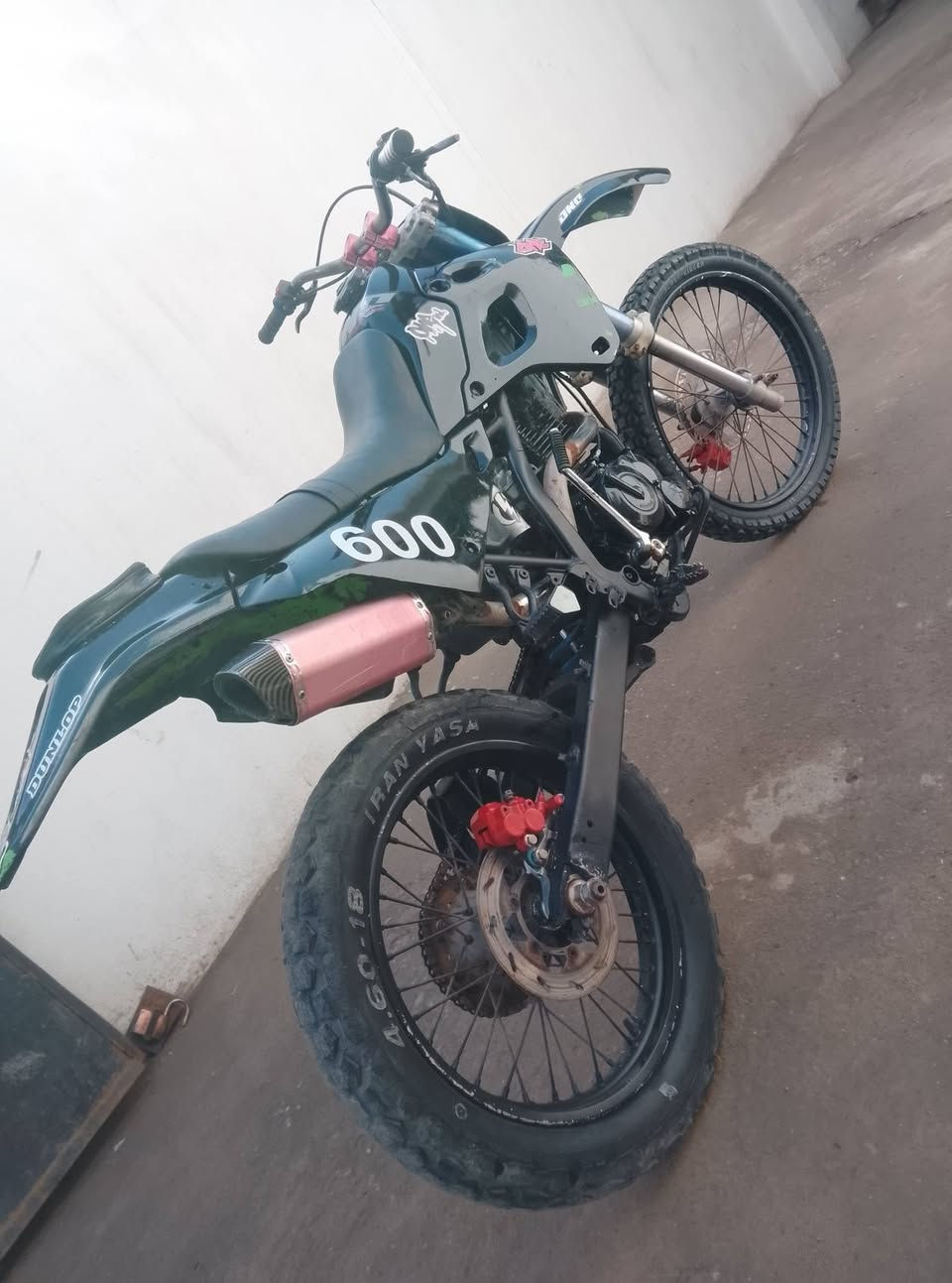 للبيع سعر 500 للتواصل ***********
