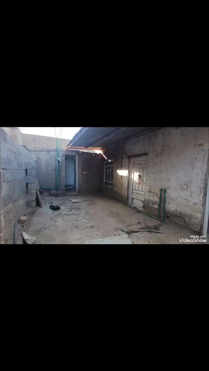 اللهم  صل علـّۓ   محمد وال  محمد
السَلٱمٌ عـَلـْيگمّ-ۈرحـْمّـٌة ٱللـّہ ﯙبُرگـّاتہ
يعل مكتب  الشريفي للعقار 
عن   وجود    بيت  للبيع  )طابو   زراعي   سند  25
 مساحته  150  متر   يتكون   م̷ـــِْن  غرفتين   وصاله  ومطبخ   الموقع   العلگايه   يم   حمزه  المختار  او   يم  مدرسه  تبارك        السعر   25   وبيه   مجال   
***********    ***********
            ***********
