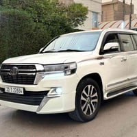 لانكروز GXR 2011 ستينيه محدثه تحديث كامل  سياره بلاديه بدون حادث  فقط ...