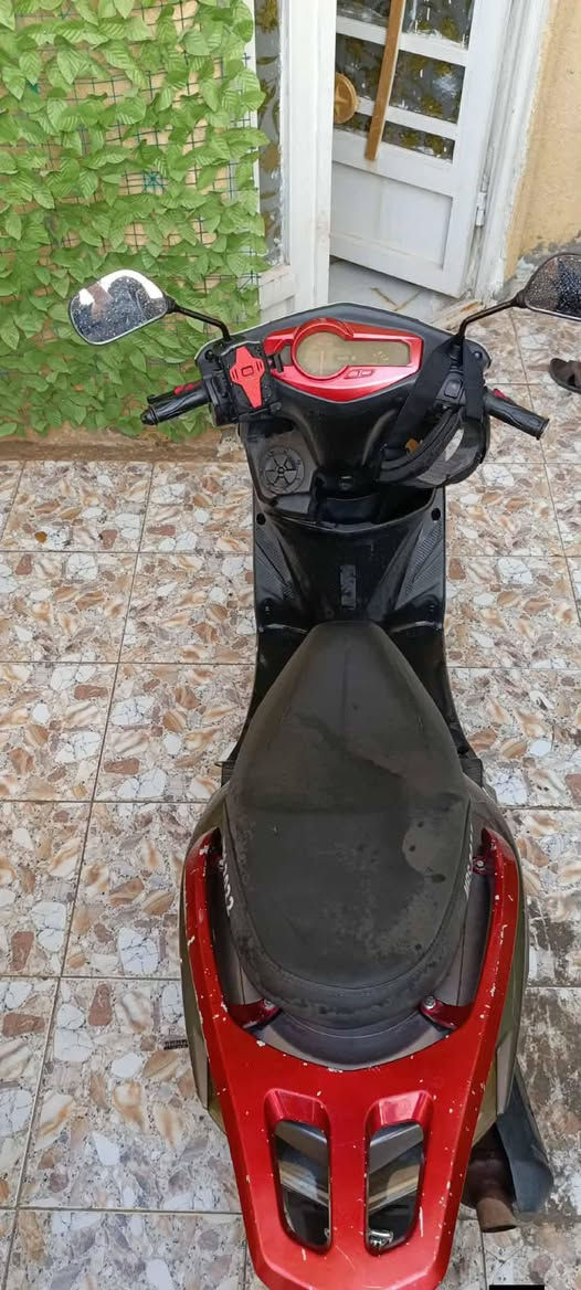 سكنس صيني نكره سلف وهندر كهربائيات كله شغاله مفتوحة ومجفته مكاني كربلاء سعرها 325 وبيه مجال  ***********
