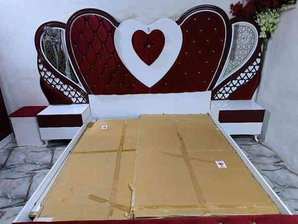 ا
السلا م عليكم غرفه تركي درجه أوله شرط نضافه ٩٠
٩ قطع العدد
السعر ٥٠٠بيع مستعجل
***********
***********
