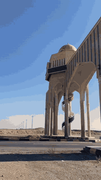 السلام عليكم دراجه للبيع تايكر باب الاول 2025 ماشيه 900 كيلو أخت الجديده سعره 750 وبيه مجال الرقم ***********
