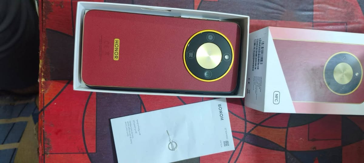 السلام عليكم 
تلفون honor x9d 5g للبيع 
نظيف جدا استخدام اسبوع واحد 
السعر 490 للاستفسار ***********

