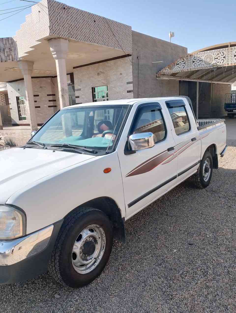 سلام عليكم بيكم نيسان 2009جديده سياره كير عادي بيه ملاحضات ثرصبغ والباقي كفاله عامه رقم سياره الانبار عنوان سياره الرمادي جزيرة البعساف غرب جسر شيخ علي حاتم الاستفسار عل رقم ***********

