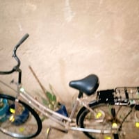 بايسكل بناتي حجم 26 جديد كشن جديد كلشي جديد السعر 70 للستفسار ٠٧٧٤٠٧٩٥...