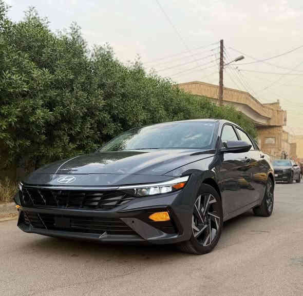 🔴رقمه مميز بغداد 
موديل 2024😍 النترا الشكل الجديد😍
وارد امريكي السيارة كلين بدون دواخل😍
🔴الون سمنتي الجديد 
🔴لدات اماميه
🔴فتحة 
🔴بصمة 
🔴الشاشة ثلاث الوان 
🔴تشغيل عن بعد 
🔴فول رادرات 👈يعني اهتزاز وتوقف ذاتي
🔴شاشة جبيره لمس
🔴كراسي  تدفئة 
🔴ثلاث انضمة قيادة  
🔴الدشبول 5 الوان
🔴ويل كروم 
السيارة زيرو 🌝
نضام القيادة 👈ايكو 👈سمارت 👈او سبورت👉
السيارة ب اسمي ثاني يوم احولك 
سيارة جديدة وبلعافيه علي ياخذهة مهنه ييه😍
***********
اني مكلف بنشر
مكان السيارة الكرادة الشرقية
