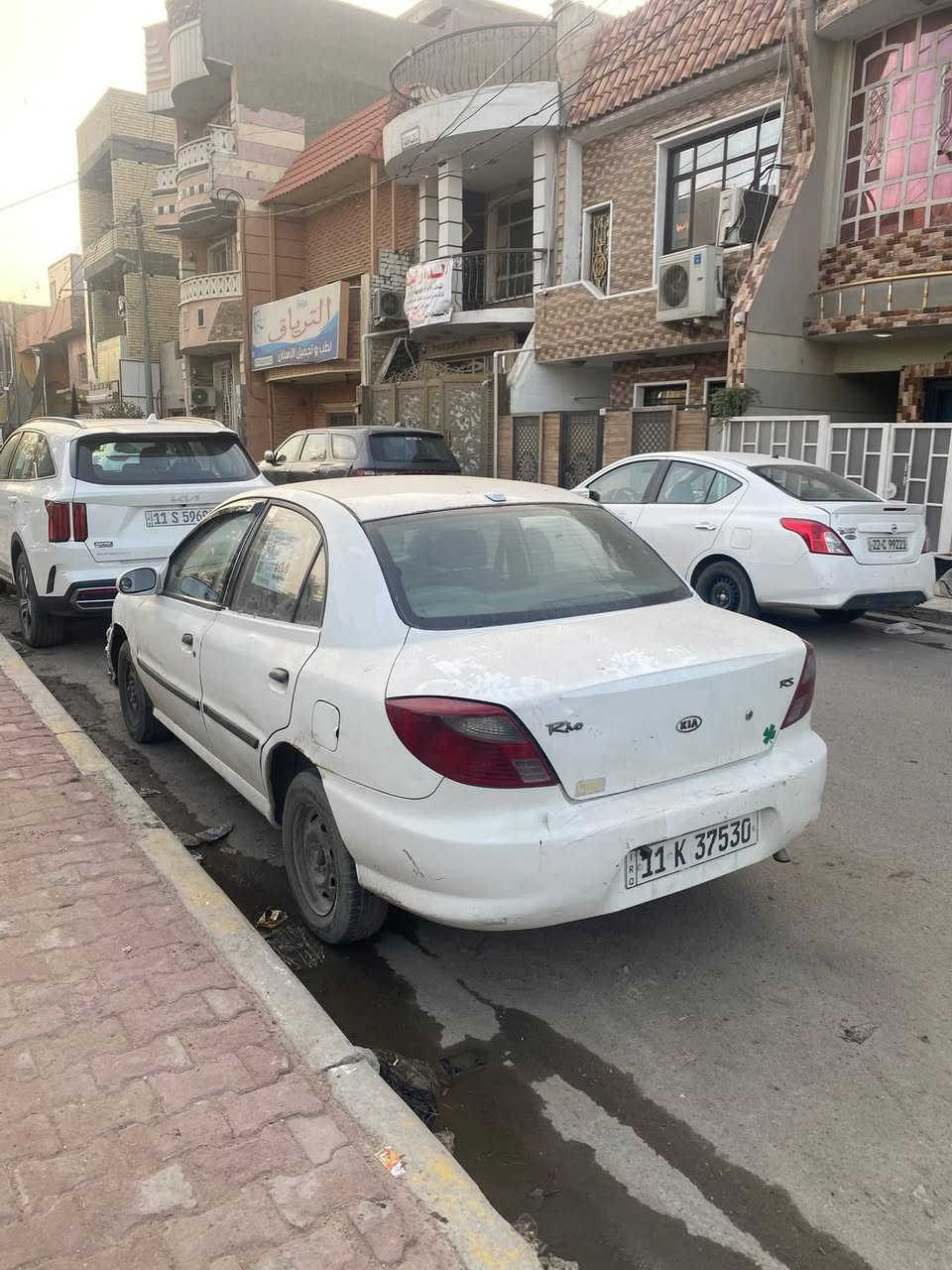 🔴 للبيع – Kia Rio موديل 2002 (خليجي)

🔹كير اوتو بلادي اصل 
🔹محرك المفتوح المرغوب مو المسكر
🔹ماشية فقط 333 كيلو
🔹 اللون: أبيض بلادي
🔹كهربائيات كلها بلادي وحته الدشبول شغال كله
🔹تبريد شغال ❄️ 
🔹بالصيف بدون حماوة مراوح بلادي 
🔹داخل السياره كله بلادي على وضعها الكشنات مال شركة 

🔹 بدون ضربة فقط طخطخات بسيطه بدون تعمير
🔹 بدون تعمير بلاديه السيارة كلها 
🔹 بدون قص 
🔹بدون اي تحوير بلكهربائيات وبلمكينة
🔹 شواصي ولغد مكفولات
🔹 بدون أي عيب شرعي

⚫️المحرك بيها دخان بسبب الرنك خانه ثانيه فقط 
وبيها نقص مشط فقط وحته البور شغال وبلادي شركة 

⚪️السعر:  35 ورقة وبيها مجال بسيط 

📌 رقم بغداد – المشروع الوطني الجديد
📄 السيارة باسمي، والتحويل ثاني يوم
📍 الموقع: بغداد – الحرية

للاستفسار يرجى الاتصال 
***********
