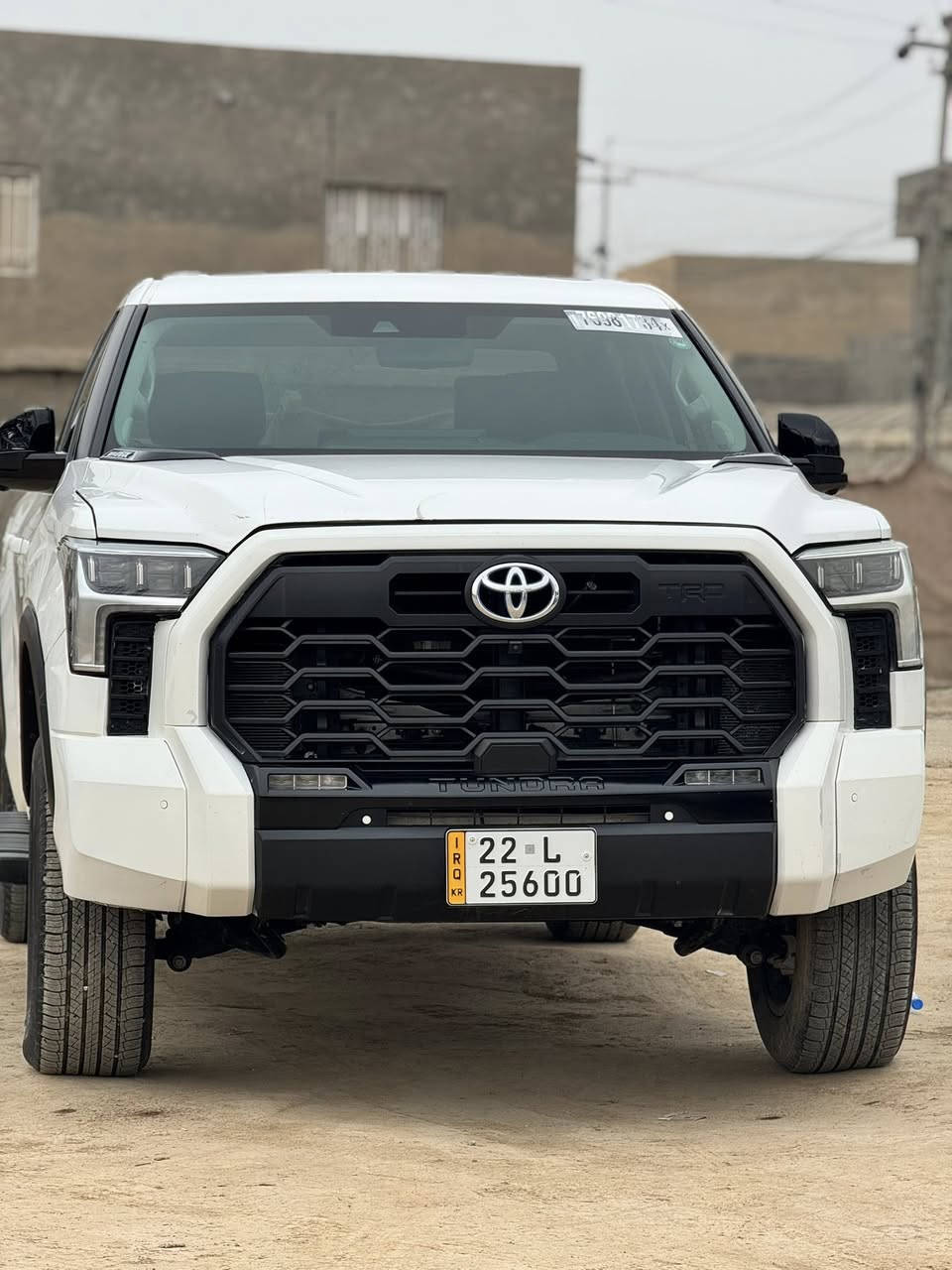 السلام عليكم
تندرا 2024. وارد امريكي. مواصفات TRD limited  محرك 6 سلندر توين توربو 3.4 هايبرد. فول مواصفات بانوراما. بصمه. شاشة كبيره 14 انج. كشنات جلد. تحكم كهربائي. تبريد كشنات. تحديد مسار. نقطة عمياء. رادارات امامي خلفي. مثبت سرعه قيادة ذاتيه. حساسات اماميه خلفيه. 6 كاميرات. باب البدي كهرباء. رقم اربيل مميز. باج تضليل نسبة 80‎%‎. بأسمي. ماشية. 29 الف كيلو متر. بدون حادث مكفوله كفاله عامه من سمكره وتبديل وتعديل وصبغ. طابه للعراق تفصيخ. صور امريكا والسونار مرفقات بالمنشور 
مكان السياره. بابل. للأستفسار 

0781 131 9718
