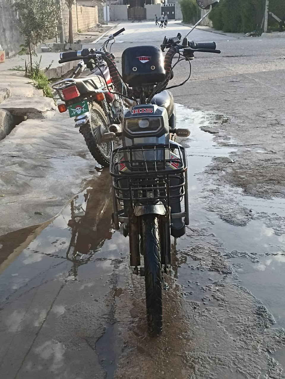 كركوك 
پايسكل شحن فول نظافه نوعيه HIS  صارلي فتره يمي ابيعه بشرط نظافه سعره  ع الخاص شراي يراسلني


**إذا كنت صاحب هذا الإعلان وتريد حذفه لأي سبب، رجاءا أرسل رسالة إلى الدعم الفني**