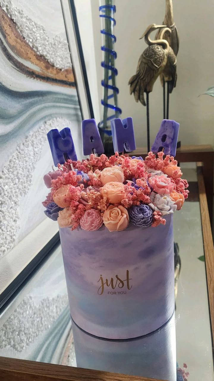 ❤أمي❤ هدايا مميزه
"إلى من أعطتني الحب دون مقابل.. كل عام وأنتِ بخير."
الاسعار داخل الصور والعرض مستمر


**إذا كنت صاحب هذا الإعلان وتريد حذفه لأي سبب، رجاءا أرسل رسالة إلى الدعم الفني**