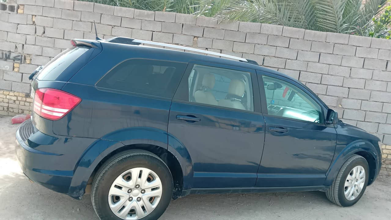 جورني ٢٠١٨      ٧ راكب.     ٣ قطع تبريد تحكم ستيرن كير محرك حداديه تبريد تدفئه خير من الله تايراات جدد سياره صارلها سنتين عندي ماتخسر عليها بس بانزين  اقتصاديه وعائليه 
كل التفاصيل داخل الصور العنوان ناصريه سوق الشيوخ 
السعر ٨٥ للاتصال او مراسلة الواتساب ***********
