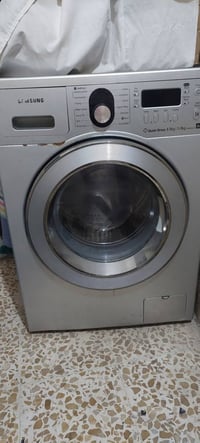 غساله ٨كيلو • نضيفه • اربيل قرب شارع ٦٠