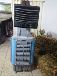 للبيع جديده حيل مامستخدمه بس شهر واحد الي يريده التواصل عله هذه الرقم ...