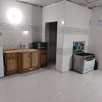 حي الحكيم • ١٤٣م • واجهة ٥ ونص