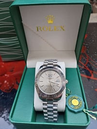 رولكس • داي ديت • توصيل مجاني