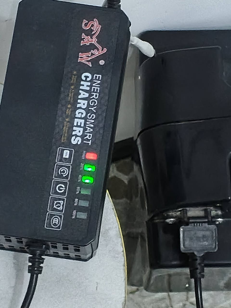 باسكل شحن سعره 320 وبي مجال مستعجل على بيعته الي يريده خلي يلحك.. رقمي *********** راسلني على واتساب لين رصيد معلق
