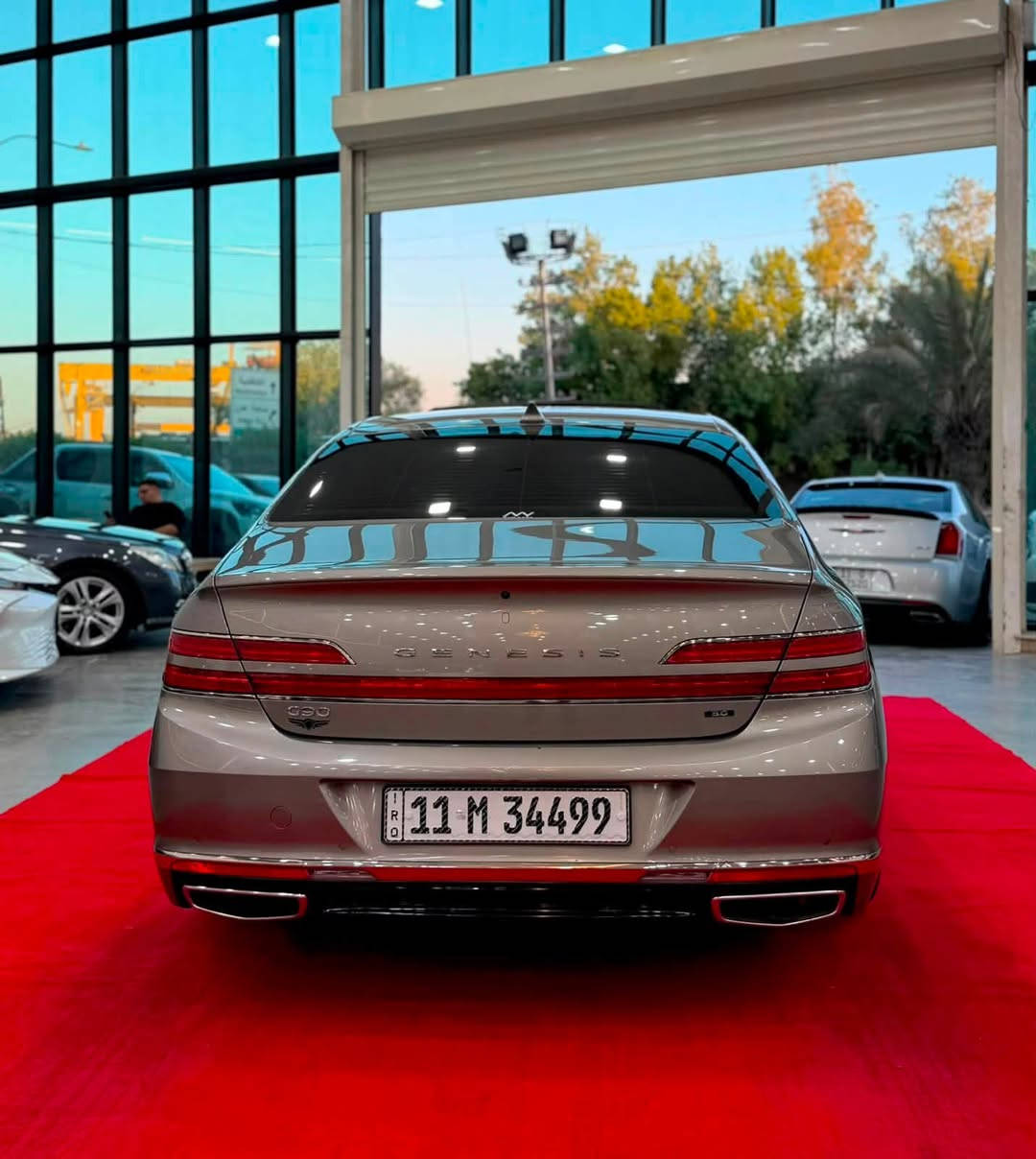 السلام عليكم
‏(Genesis .G90 )
موديل : 2022 
ماشية : 30 الف 
المواصفات 
فتحة 
بصمة 
بصمة ابواب 
شاشة 
شاشات خلفية 
كاميرات 360 درجة 
رادارات 
تحديد مسار 
قيادة ذاتية 
داتا شو 
توقف ذاتي عند الاقتراب 
كشنات جلد 
كشنات كهرباء 
كشنات الخلفية VIP
كشنات تدفئة + تبريد 
ذاكرة خزن ميموري 
صاجات 
شاحن موبايل 
 5 برات كهرباء
حساسات امامية + خلفية 
ماوس 
سستم صوت سماعات 
قطعتين تبريد 
التنته كنتارة 
تحكم ستيرن جهتين 
كروز سرعة 
شفتات ستيرن 
ستيرن كهرباء 
ستيرن هيتر 
مري شفط كهرباء 
اشاير بالمري 
ترحيب 
الصندوك كهرباء 
ويل كب كروم 
دبل كزوز 
لايت زنون 
لد امامي 
بك لايت لد 
المكينة 8 سلندر 5000 
(رقم بغداد الجديد مشروع وطني بأسمي)
الحادث : السيارة بيها ٤ قطع صبغ بدون اي دواخل بدون ايرباك . ( صور الحادث + السونار مرفق ) 
السعر : 338 وبيها مجال بسيط 
العنوان : بغداد الكاظمية قرب مرور الكاظمية معارض جكوك شركة البحر المميز  
للاستفسار 
عبدالرحمن 
 ***********
 ***********
