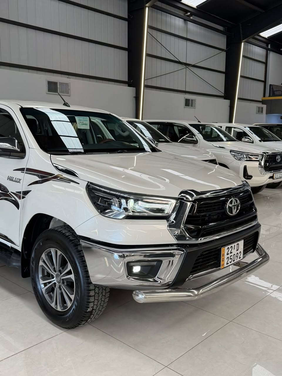 تويوتا هايلوكس 2022 سعودي سيد نهرو   
(مواصفات اوتوماتيك - مرى اشارة 
لايت ليد - كشنات تبريد - شاشه  
كامره - حساسات - فول مواصفات)

ماشى 105,000 الف حقیقی
مكفوله كفاله عامه محرک و کشر بشرط 
   
رقم اربيل جديد بشرط تحويل غرامه  
    
سعر 310 ورقا بى مجال 

مكان قضاء كلار

***********
