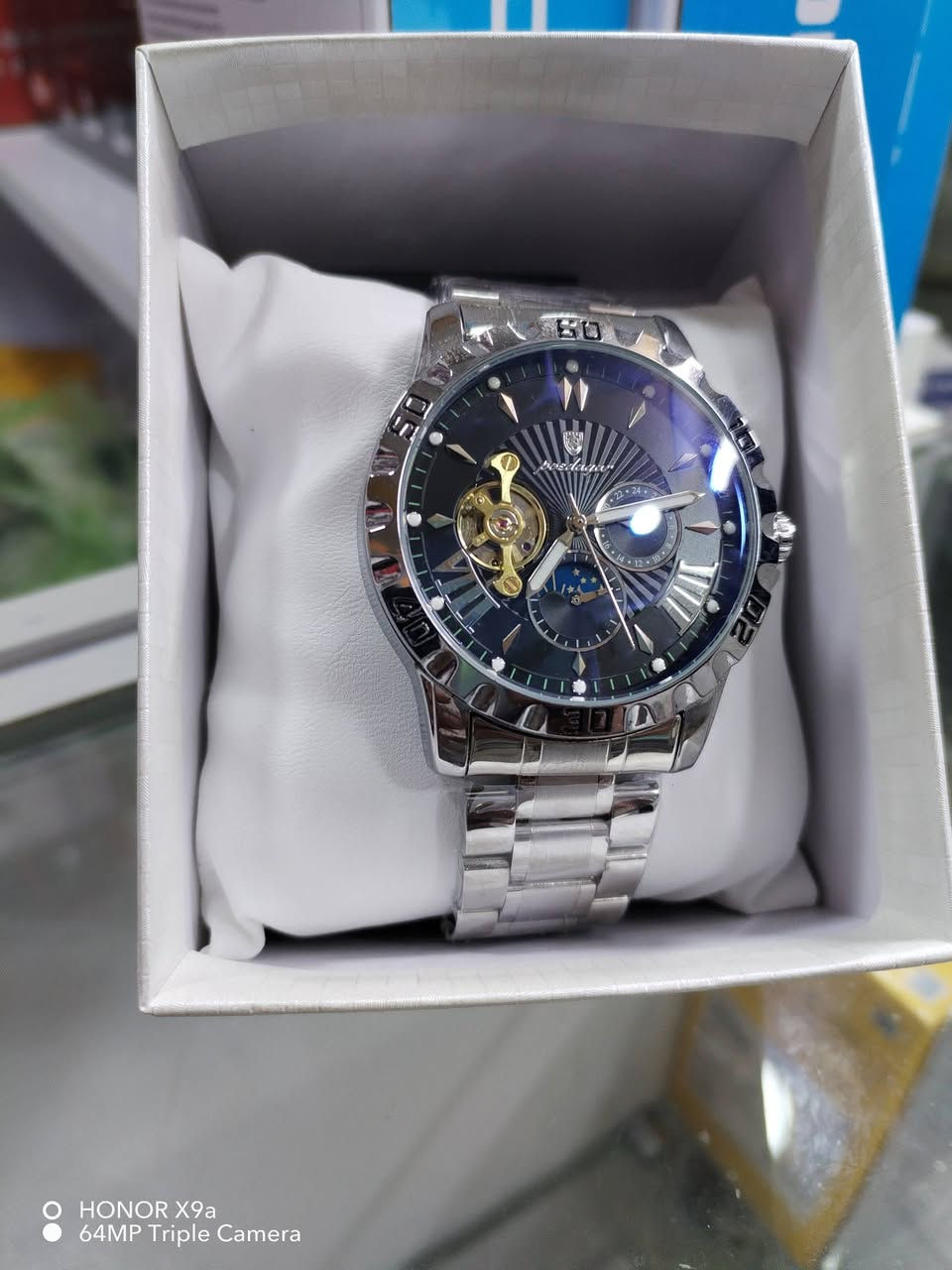 ٣٥ الف ميكانيك 
ضد للماء والصدء والخدش
ماركة بدي كير


**إذا كنت صاحب هذا الإعلان وتريد حذفه لأي سبب، رجاءا أرسل رسالة إلى الدعم الفني**