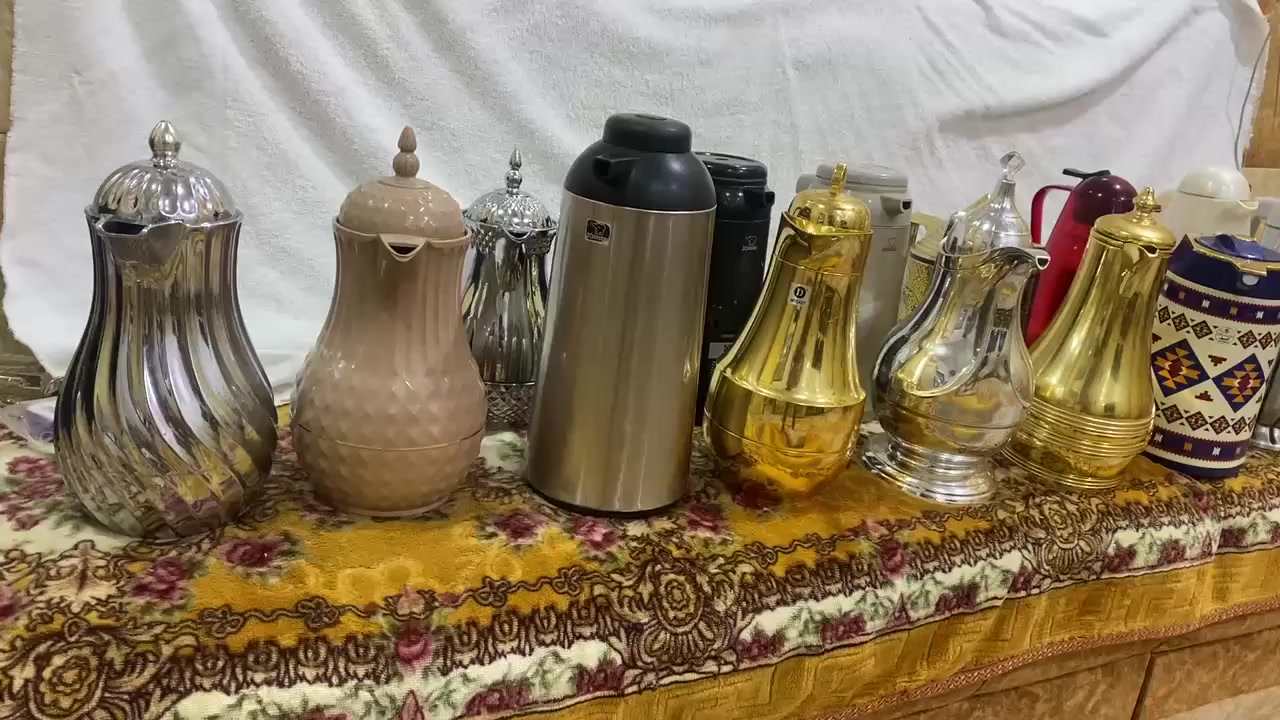 غراض باله كويتيه شرط الشغل للاستفسار التواصل ع الخاص علما العنوان منطقة الرحمانيه مقابل فرع التمار قرب مشتل الرحمن ***********
