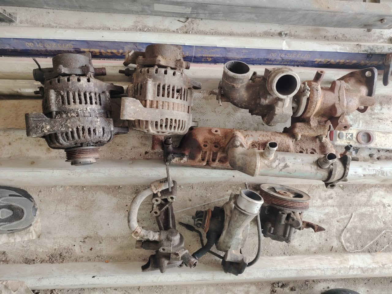 السلام عليكم للبيع كلمن وسعرها للاستفسار خاص او واتساب ***********
