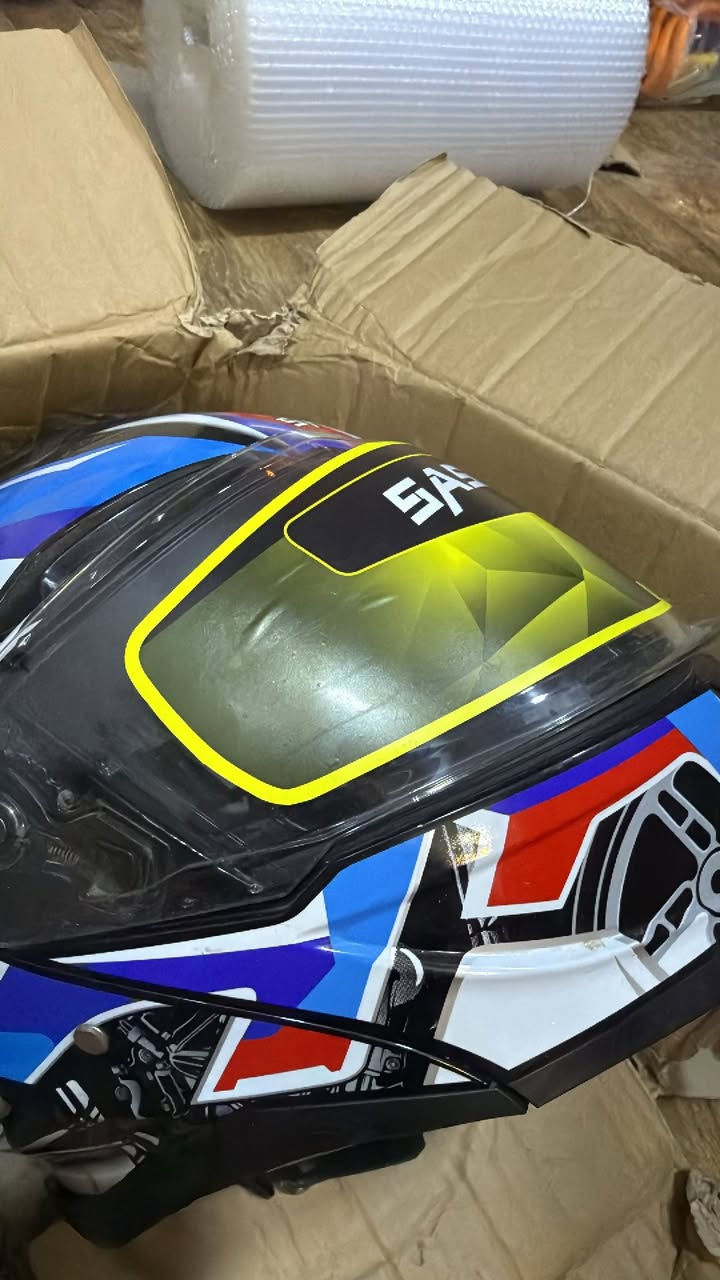 صحه وعافيه عليكم 🌺🌙
خوذه بهالشكل السبورت قطعه امزون 
بالكارتون بس للصور ورجعتهه 

اعلى سعر توصل ابيعهه ما اعرف اسعارهن 🌺🩷


**إذا كنت صاحب هذا الإعلان وتريد حذفه لأي سبب، رجاءا أرسل رسالة إلى الدعم الفني**