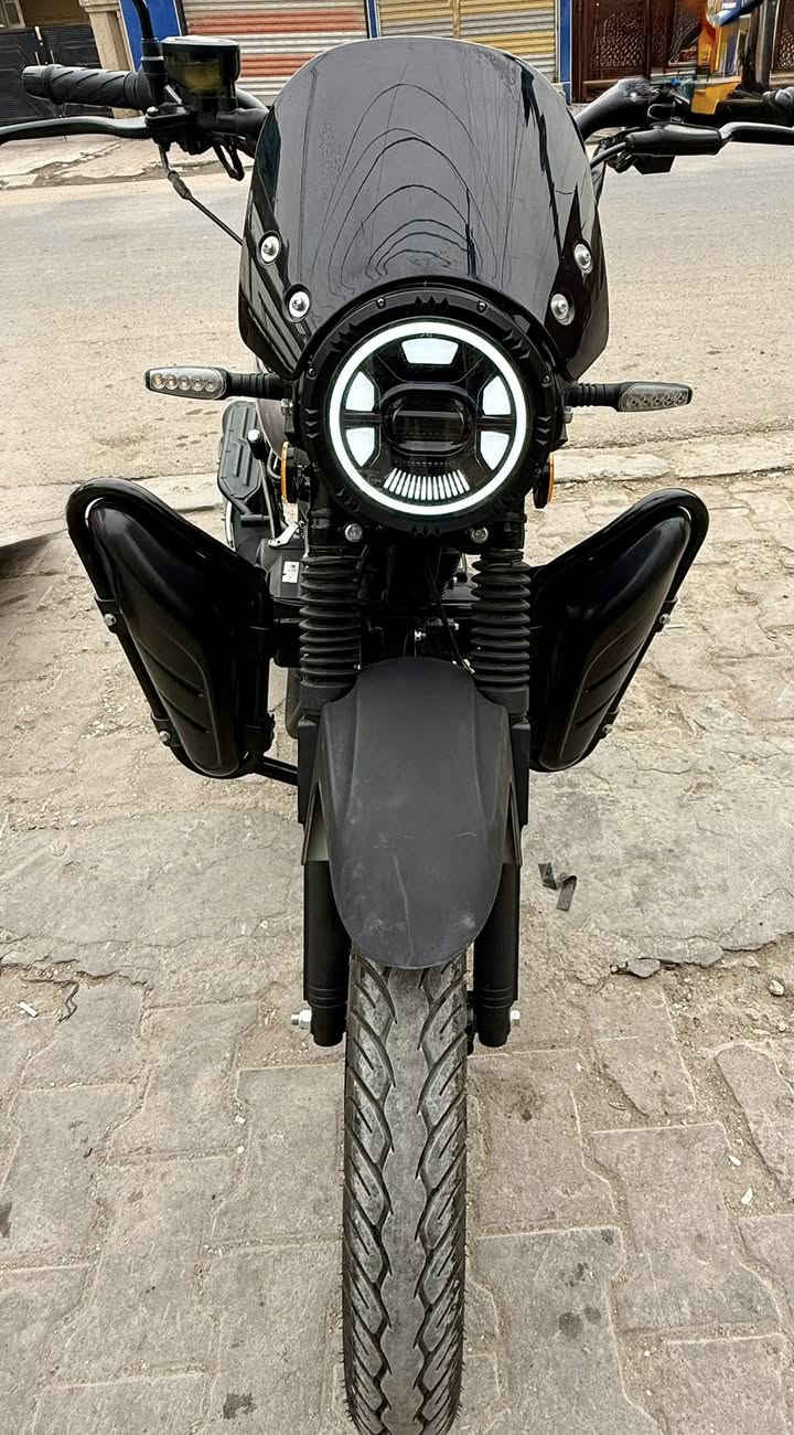 السلام عليكم دايوان كلاسك حديث موديل 2025 جديده زيرو عنوان بغداد السعر مليون ونص يعني *********** اوراق سكنر مكاتبه معرض
