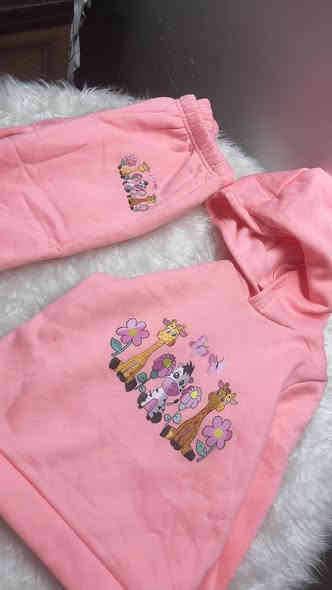 من رخصة الادمن المحترمً
السلامًً عليكم بنات عرض خاص تراكسود عمر ١-٧ سنوات ماركة بات باتً الاوربي جديد شتائي قطني مبطن 
السعر ٥٠٠٠ وتوصيل داخل الحي العسكري ٢٠٠٠
توصيل باقي مناطق المحافظة ٣٠٠٠
والياخذ ٣ قطع واكثر يكون التوصيل مجاني العرض لفتره محدوده 
للحجز مراسلة الصفحه او الاتصال ***********
