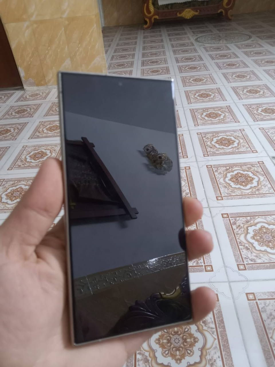 s24ultra
ذاكرة256 جهاز نضيف جداً ضمان عين الفهد مع كارتونة 
سعر 900 
بغداد***********
