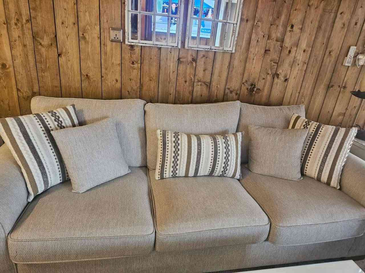 السلام عليكم  تخم تركي  البيع 200 قفل التصال ***********
