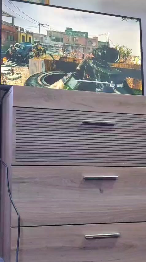 اكس بوكس للبيع
اثنين جوستيكات و٢٠ لعبة قوية بسعر ٧٠ الف
مع يدة باله بسعر ٢٠ الف
للاستفسار  واتساب ***********
