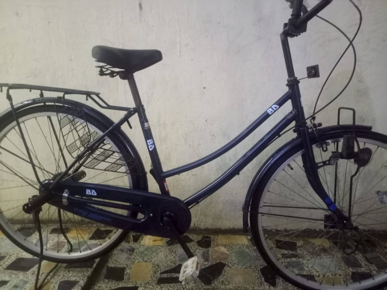 السلام عليكم باسكل للبيع حجم 26 رايده ب 120وبي مجال للشراي اليحب يتصل واتساب 
***********
