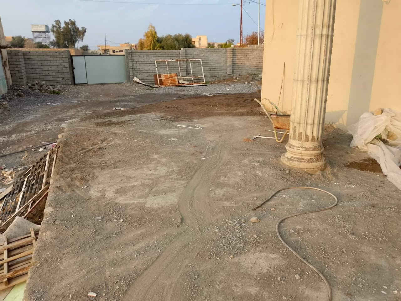 سلام عليكم @إشارة كادر عمال نعود من جديد
تصعيد بلوك تصعيد رمل
نفوت جص صبات غصاطل 
نكل حجر تقليم اشجار 
تنضيف احواش تنضيف بيوت داخل بيت خارج بيت
تنضيف سيراميك من جص صبات مغاسل تنضيف سطوح اي شغله بالك خابر وتدلل بسعار كلش مناسبه @إشارة 🫡
*********** @إشارة #الجميع #الكل
