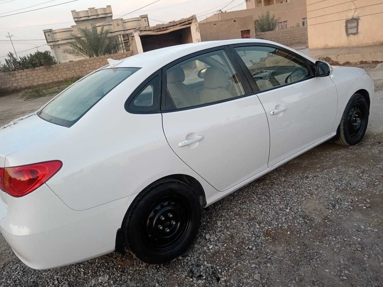 الانترا مديل ١١ رقم كركوك سنويه ٢٩ مشروع وطني بدون صبغ عدا بارد محرك مامفتوح دكشن عالي لاصرف ولا بخار السعر ١١٥ وبيه مجال قليل مكان السياره الشرقاط الساحل الايسر قريه شاطي الجدر رقم الموبايل ***********
