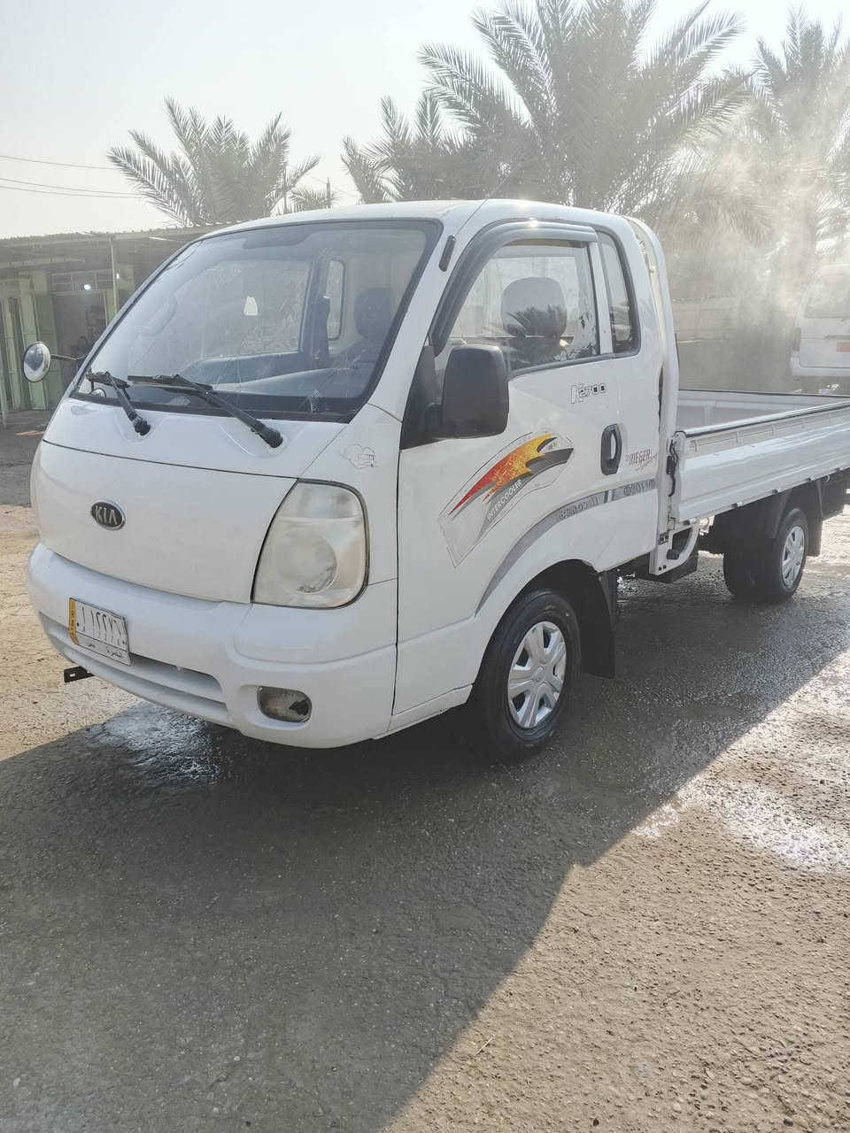 السلام عليكم  كيه 2012 السياره جاهزه العنوان  بابل رقم بصره سنويه    2028   الإتصال على الرقم ***********
