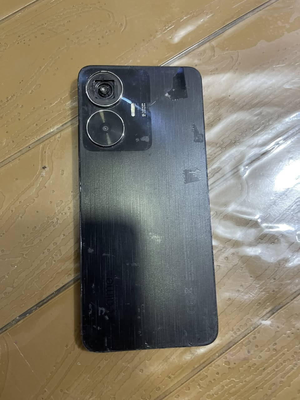 ريلمي c55 شغال كامل بس كامره عاطله ب٣٥ الف لحد يعاملني عليه ***********
