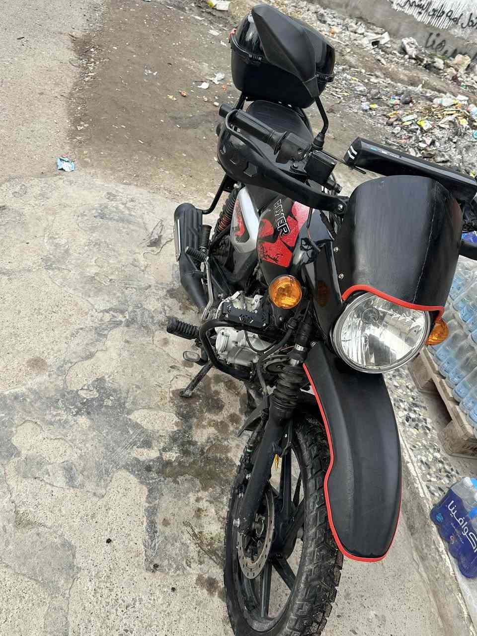 السلام عليكم دراجه بوكسر جبلي موديل ٢٢مبيها كل نقص السعر مليون و250العنوان بغداد الحسينية مال لراشديه رقم الهاتف ***********
