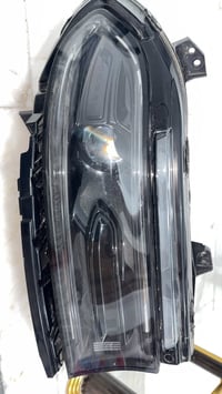 لايت اصلي • صفحه يميني • جارجر 23