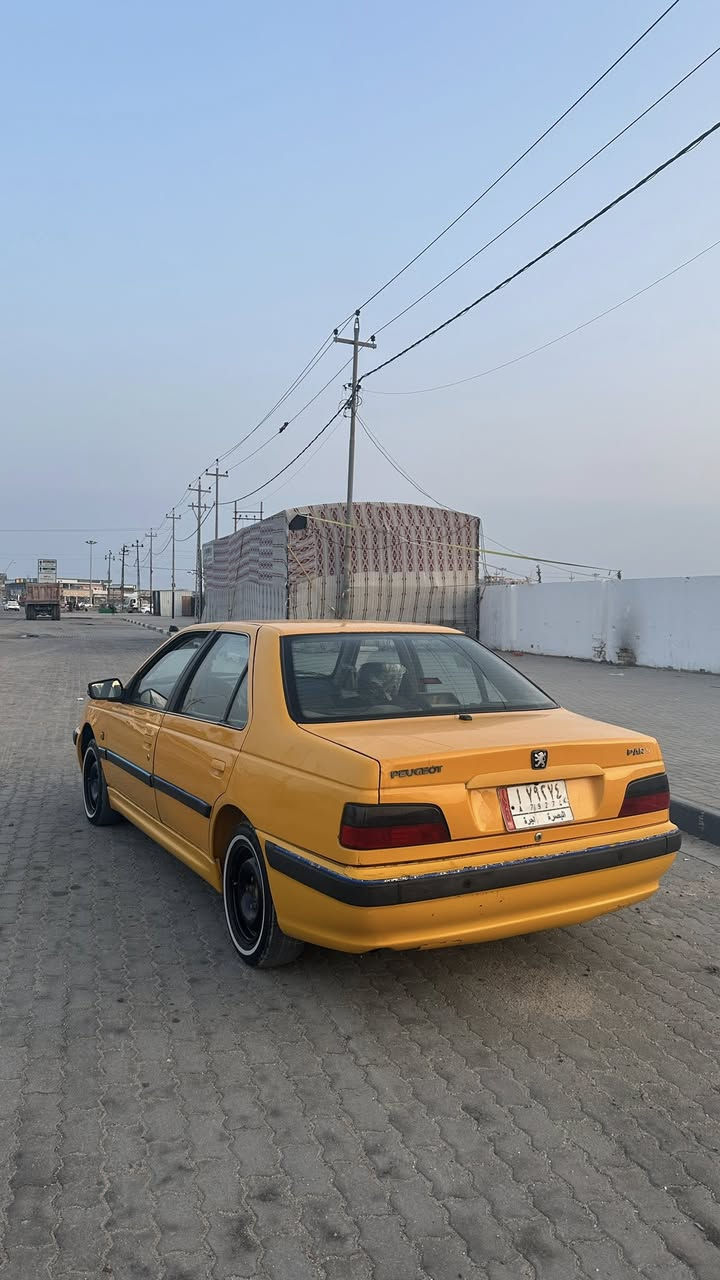 بارص ١٨ سياره حلوه ونضيفه بيها باب خلف السايق مبدل ومكينه بيها بدايه خيط تبخير والباقي مكفول العنوان البصرة 
هـ ***********
