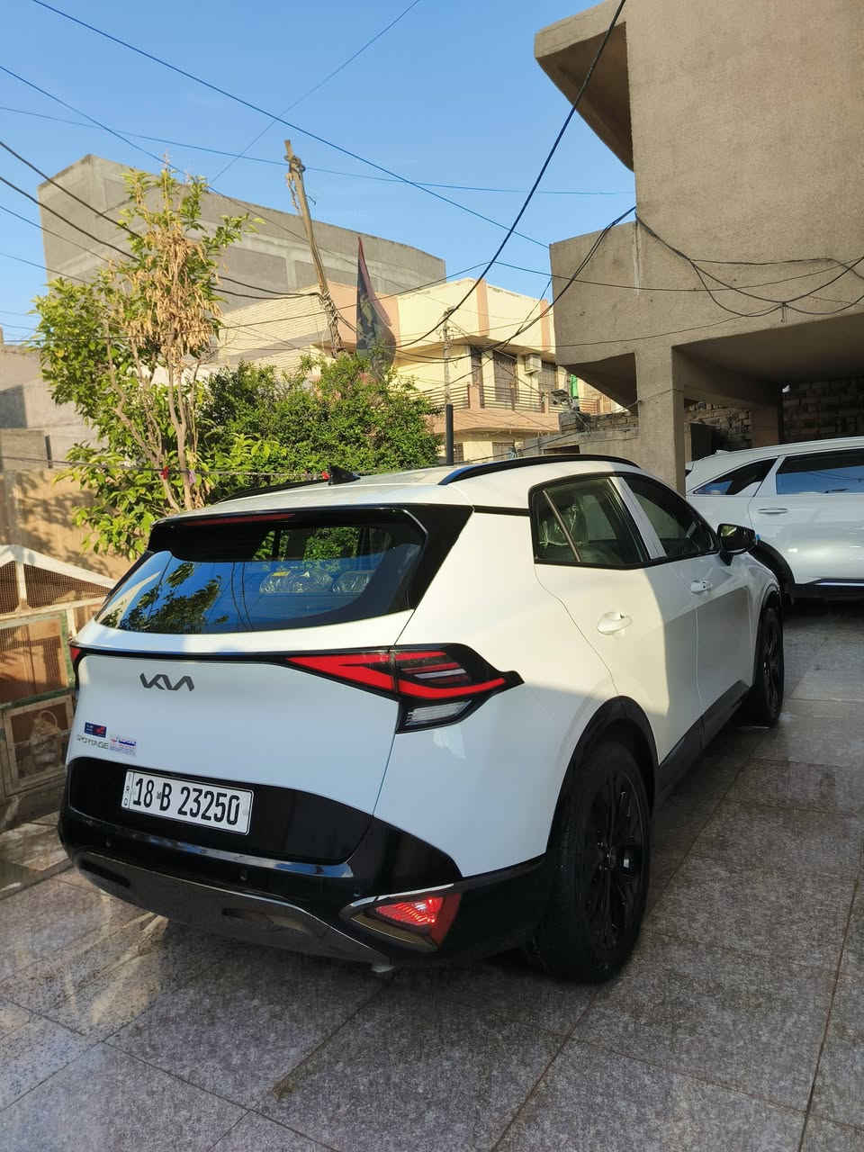 السلام عليكم سبورتاج 2025 زيرو بلاك اديشن كلها بلاك ويل الكبير اسود لامع رقم بابل الدولي كراسي كهرباء جنطه كهرباء شاشه كبيرة متصله تحكمات استيرن دبل لد امامي خلفي محرك 2000 دوش ضمان الدوليه خمس سنوات أربع دبديلات دهن مجاني 
داخل جلد داخل ٣ الالوان شباك بيانو بلاك هندبريك بصمه ٤ انضمه قيادة نورمال وايكو واسبورت مانع للانزلاق اوتو هولد مانع المنحدرات تدفئة كراسي + تدفئة استيرن 
236 وبيهاااا ومجال
الاستفسار 
***********
