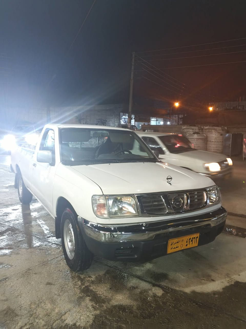 سڵاو نیسان 2001پاوەرە تەبرید نییە ئارمی هەولێرە ئارمەکەی پلاستیک نییە بەس بەشەرت ئارموو ئەوەلیات ئەی فرۆشین سەنەویشی لەگەڵە سەقفی بەشەرت پێیشی قرچیکی بچوکی هەیە شایەنی باس نییە گێرمەکینە ئەکسل بەشەرت سەیارەی هی مەعرەز نییە هی ماڵی خۆمانە بەشەرتی دارووبەرد شوین پێینجووین سعری 60یەک تۆز مەجالێکی برایانە مشتەری نیت تێل مەکە لەخزمەت هەموولایەکام ***********
