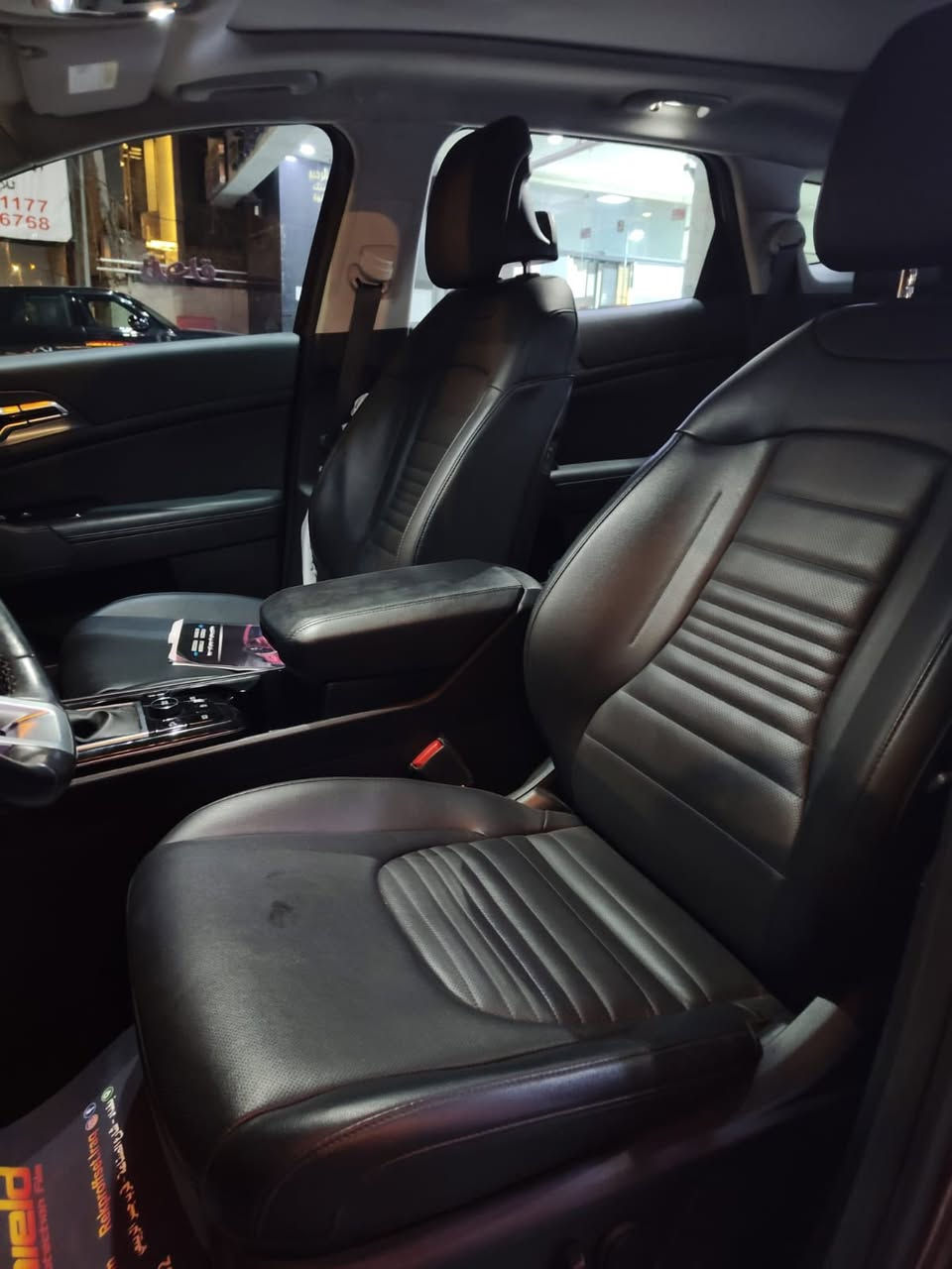 السلام عليكم 
كيا سبورتاج 2023، إس إكس برستيج 
موصفات بصمه و تشغيل عن بعد و كامرات 360 درجه و جنطه كهرباء تدفى تبريد كشنات و كشن كهرباء. ورادار امامي و جانبي 
ماشيه 42.000mi 
حادثها موضح بالصور  (بدون رقم ). 
السعر (217$). 
مكان السياره بغداد. 
***********
***********
