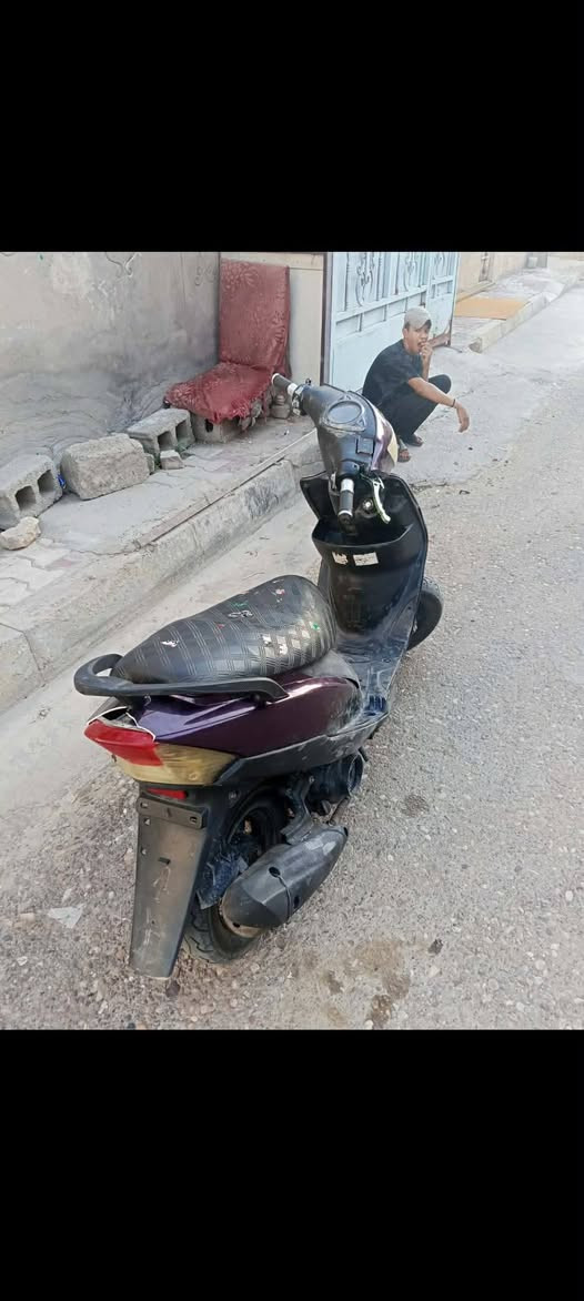 سلام عليكم دراجه ماكس عدله للبيع السعر 400 وبيها مجال الدراجه نضيفه محرك نضيف بيها تزويد شلعه ومعدل بوشتها 49 وسلف 55 تشتغل سلف وهندر نكره وحده و كهربائيات كلها شغاله الرقم فقط واتساب ***********

