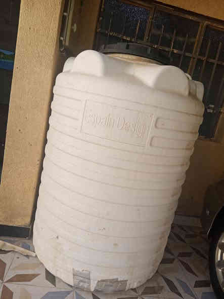 سلام عليكم تانكي للبيع ثقبين ومصلحات السعر40وبي مجال الاتصال عله رقم ***********
