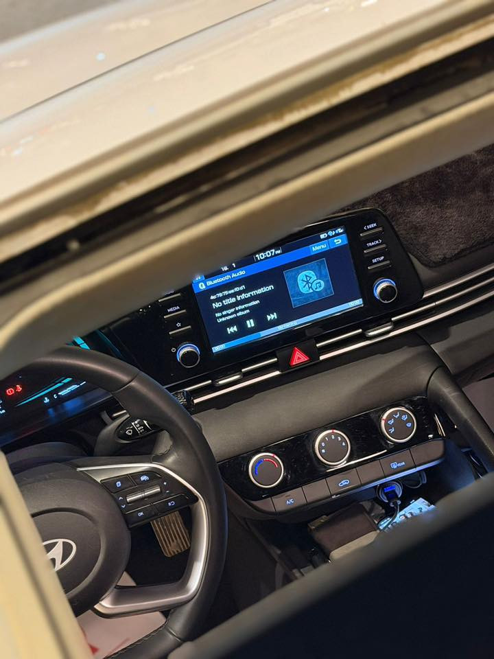 النترا 2025
تجميع صيني
كامل مواصفات سلايد فتحة سقف بصمة            
ماشية 33 الف كيلو متر 
رقم اربيل
تحويل مباشر 
شعار باركود 
المواصفات :
مود درايف ( ايكو ٫ كومفرت ٫ سمارت ٫ سبورت )
كير طيارة 8 نمر 
بصمة تشغيل بصمة ابواب
شاشة اصلية 
عداد سرعة ديجتل 
مقاعد جلد اسود 
6 ايرباك (الدشبول الدركة التكم المقاعد)
لايت led نهاري
فتحة سقف سلايد روڤ_+ استيرين رياضي 
ويل رياضي حجم 17
تبريد قطعتين
مري كهرباء+ اشاير بالمري
كروس سرعة وفول تحكم ستيرن
حساسات خلفية +كاميرا 
سايد بريك كهربائي
( حادث السيارة براكيت خلفي جهة اليمين اسفل الصندوگ فقط بدون اي طخه لقبغ الصندوگ تجي ع الفحص ) 
السعر 153$ / 
رقم واتساب وعالخط  / ***********
