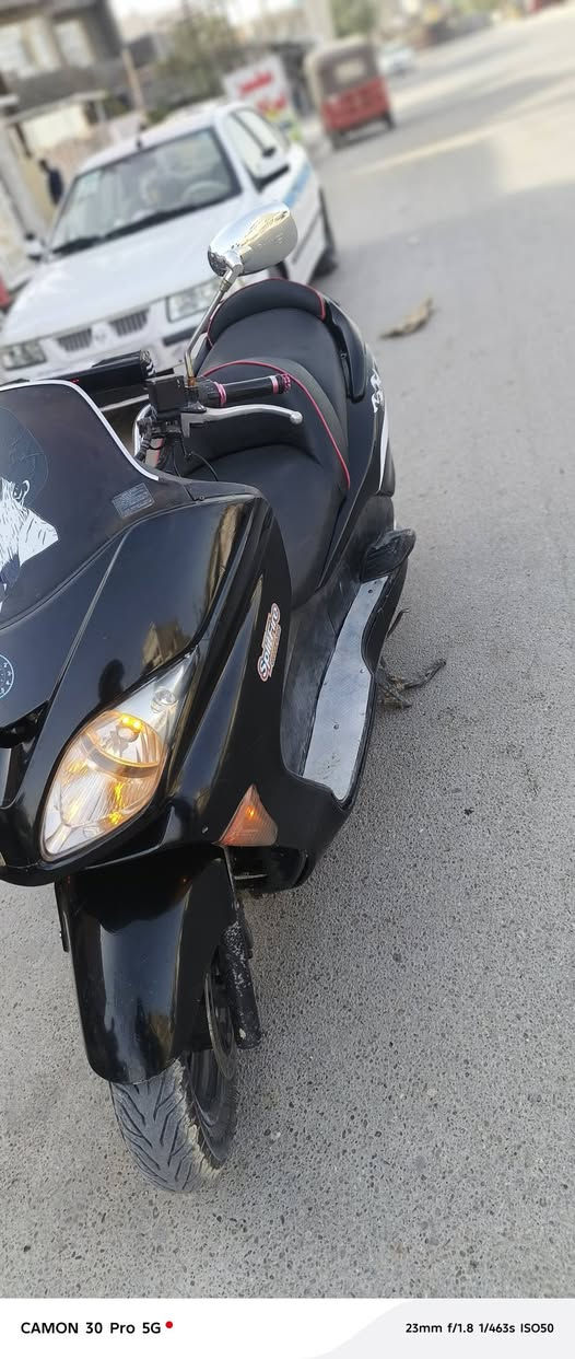 فورزه08للبيع دراجه خير من الله مال جناي الشراي يتصل مكاني بغداد ***********
