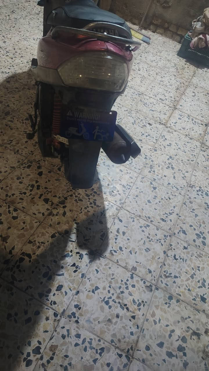 دراجه ماكس للبيع
كهربائيات شغله
سلف شغال
بدل بيه ولفات فقط
السعر 500 مو شراي لا يراسل


**إذا كنت صاحب هذا الإعلان وتريد حذفه لأي سبب، رجاءا أرسل رسالة إلى الدعم الفني**