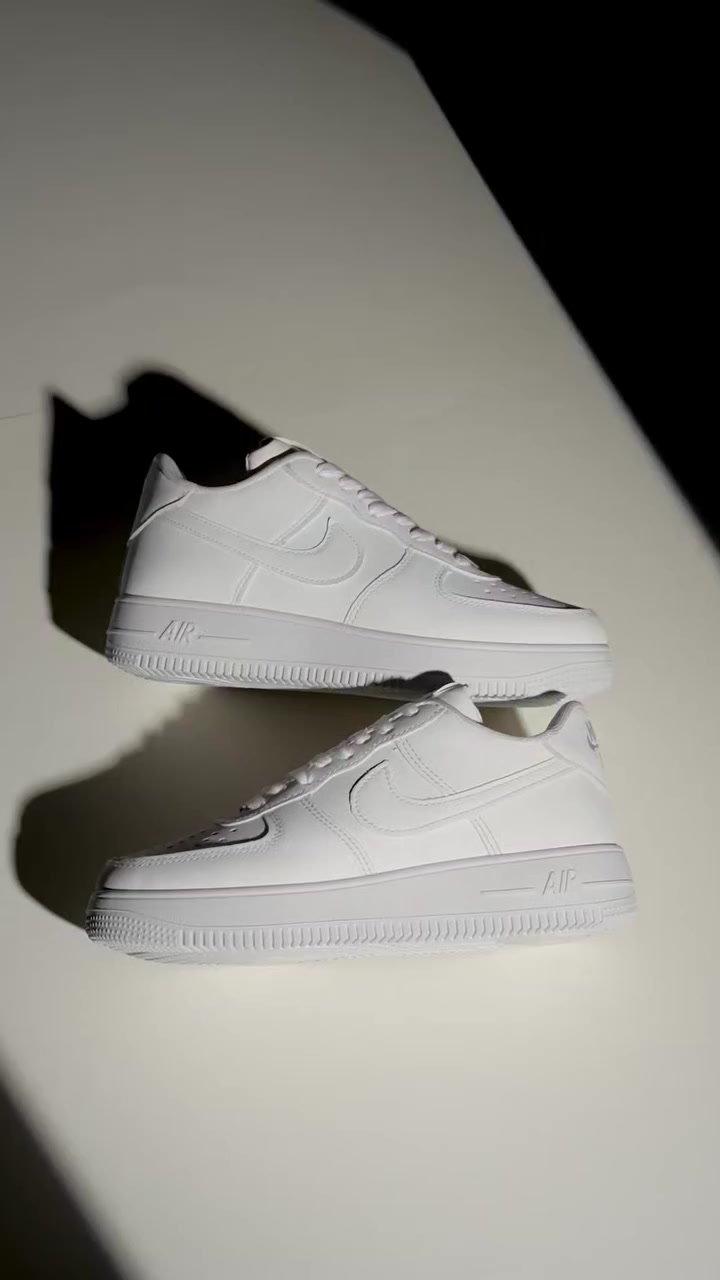 كوشتي Nike Airforce شيك جدا مناسب للمهام اليومية والخروجات
الخامة : جلد مستورد

النعل : P.V.C خفيف

فرش طبي

المقاسات : 41 - 45

تلبيس مناسب

الألوان : أبيض


**إذا كنت صاحب هذا الإعلان وتريد حذفه لأي سبب، رجاءا أرسل رسالة إلى الدعم الفني**