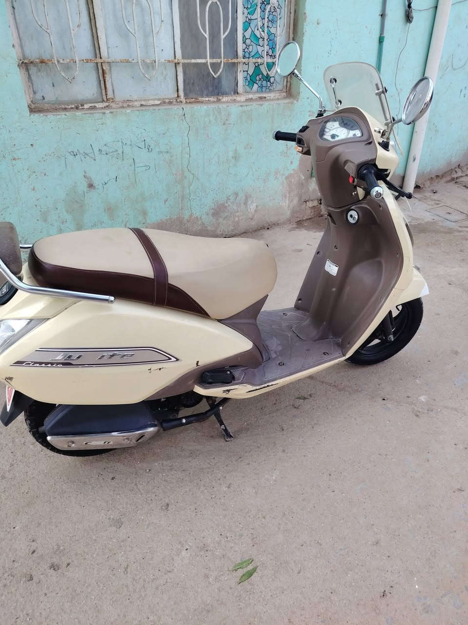 متاح دراجه جوبيتر مكفوله كفاله عامه وظع الشركه العلنوان واسط قظاء الحي الشراي يتصل عل  ***********
